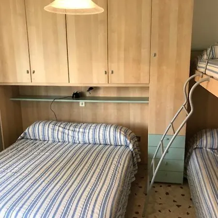 Casetta Con Scoperto E Giardino A Pochi Passi Dal Mare
